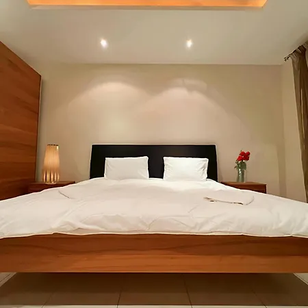 Spacious 4-Bedroom Apartment With Sea View San Ġiljan Exterior foto