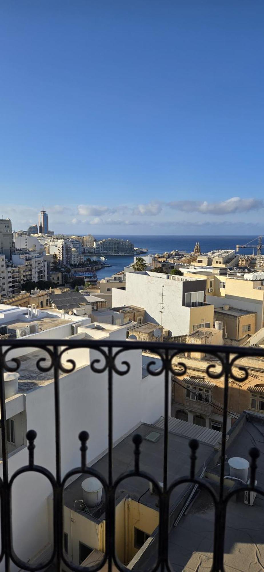 Spacious 4-bedroom With Sea View San Giuliano